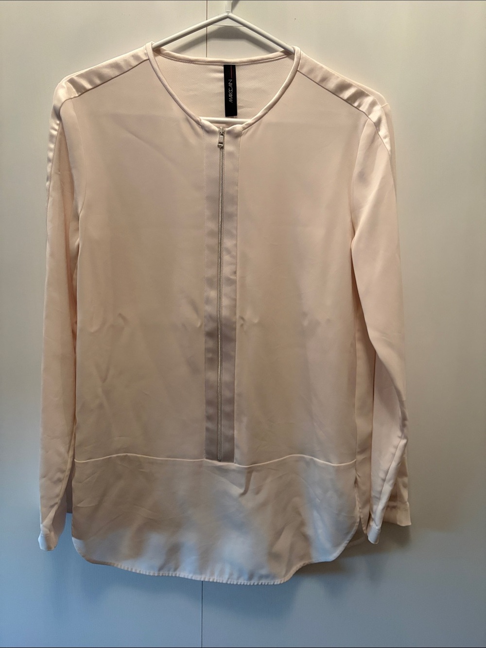 Marc Cain Lightweight Cream Zip-Front Long Sleeve Blouse